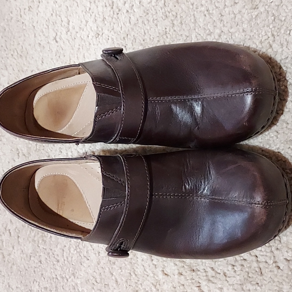 Dansko Shoes